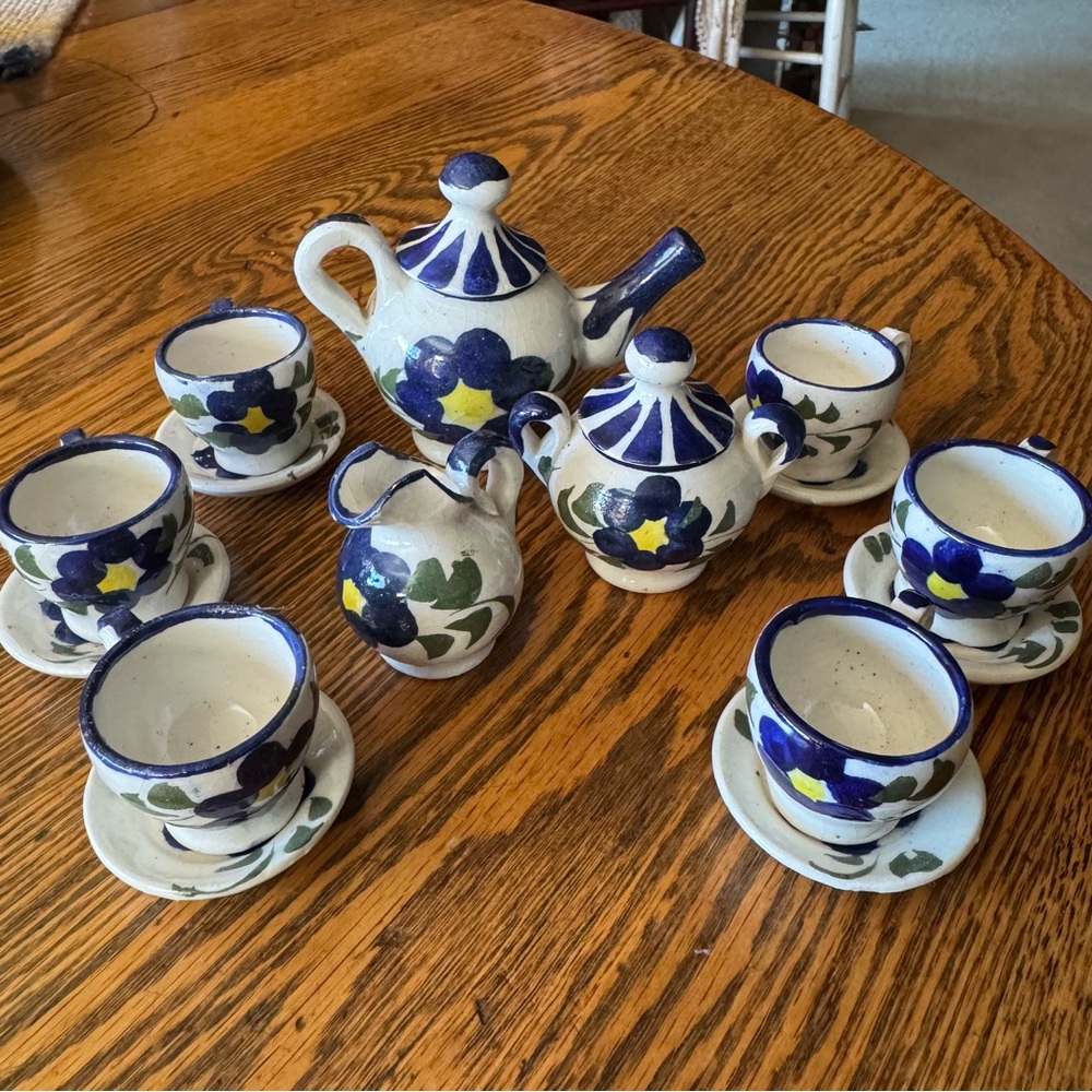 SOLD - 17 Piece Mexican Art Pottery Mini Tea Set Handpainted